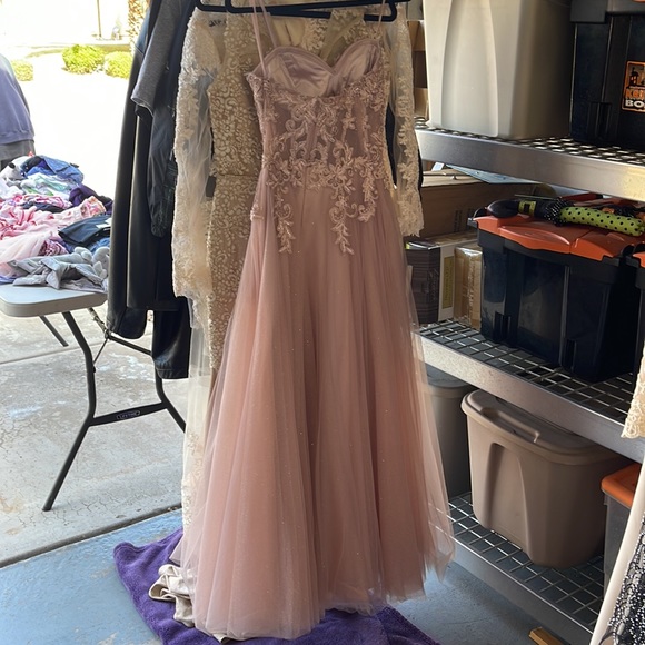 Rose Prom dress only wore once - Picture 3 of 3